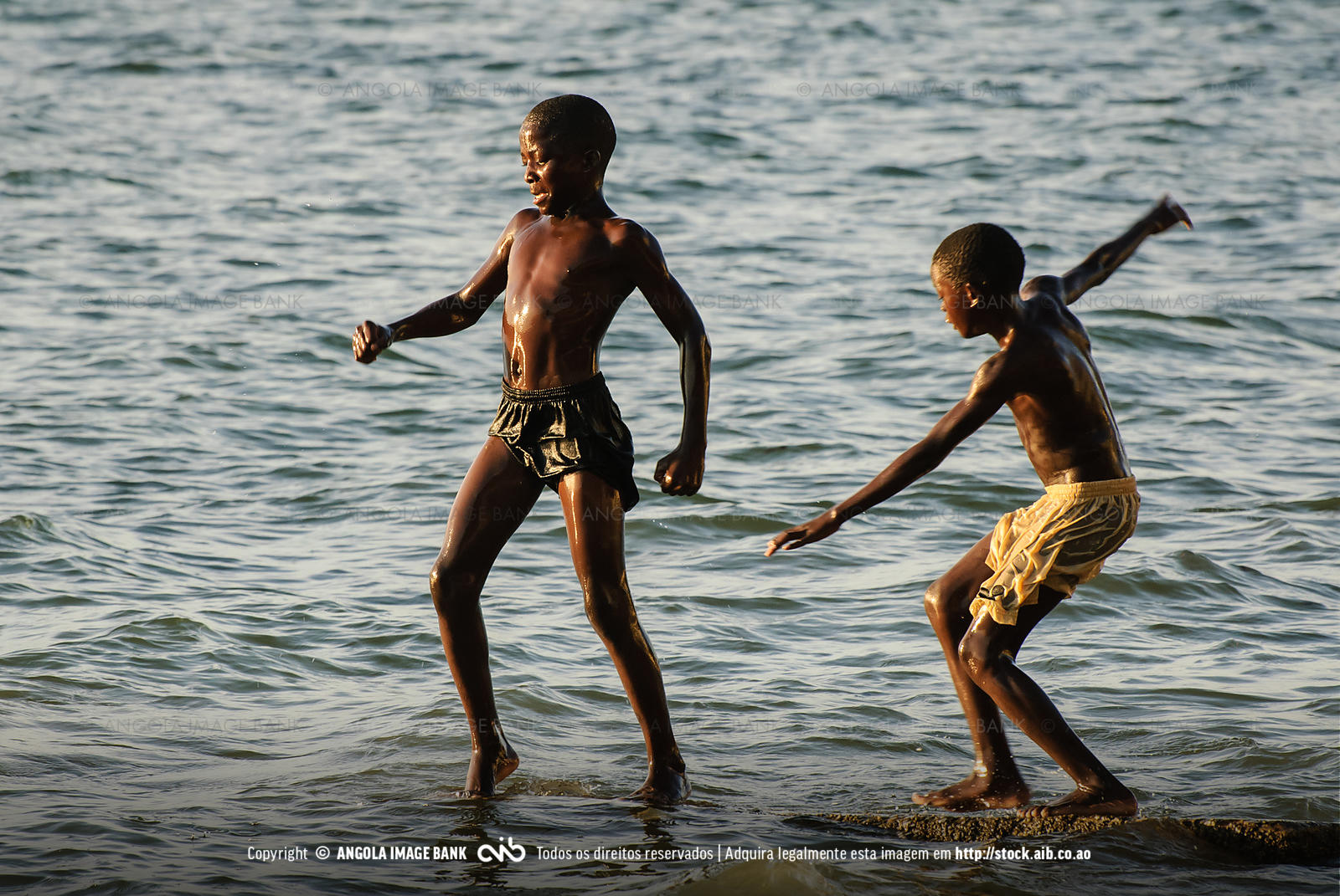 Explore Angola by meeting people